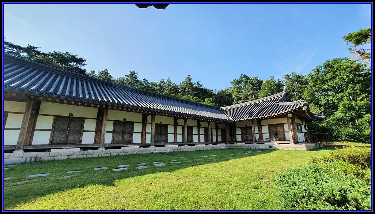 문화(여행) 기사 “작가들이 다시 찾는 해남”백련재 문학의 집 초빙작가제 운영 최두석 시인 10개월간 해남서 집필, 장기간 창작활동 지원 대표이미지